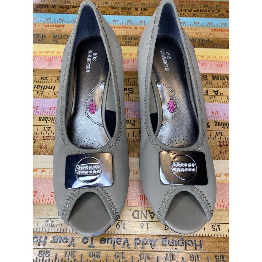 Ros Hommerson Eloise Taupe Micro Stretch Peep Toe Shoes Size 9.5 N Rhinestone - Picture 4 of 16